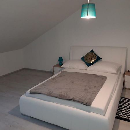 Apartman Mohenski Ζάγκρεμπ Εξωτερικό φωτογραφία